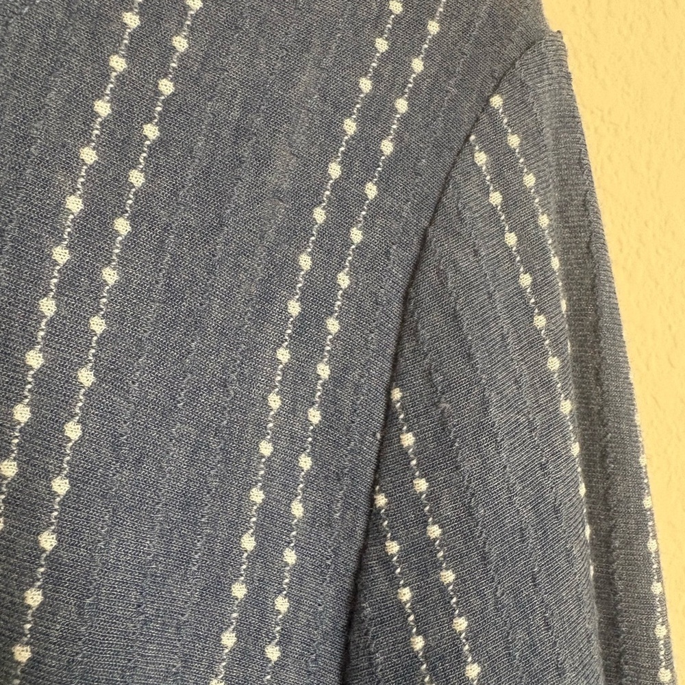 W5 Plus Size 1X Chambray Ruffle Sleeve Blouse NWT | Boho Cottagecore Striped Top - Picture 6 of 6